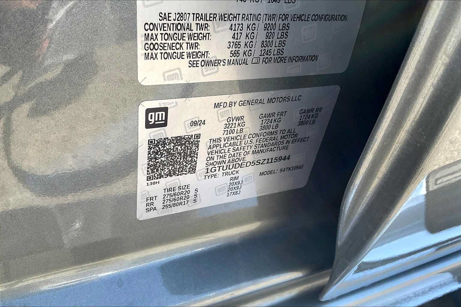Used 2025 GMC Sierra 1500 SLT AWD/4WD image 35