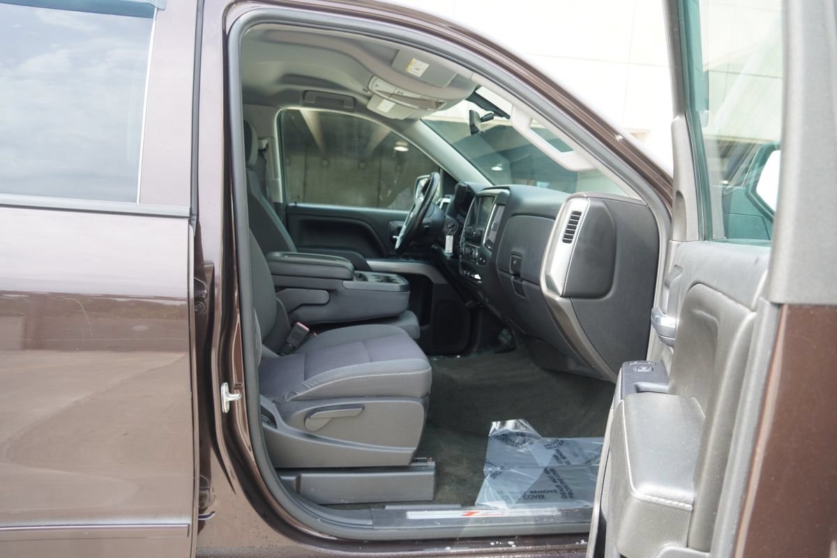 Used 2016 Chevrolet Silverado 1500 LT w/ All Star Edition AWD/4WD image 18
