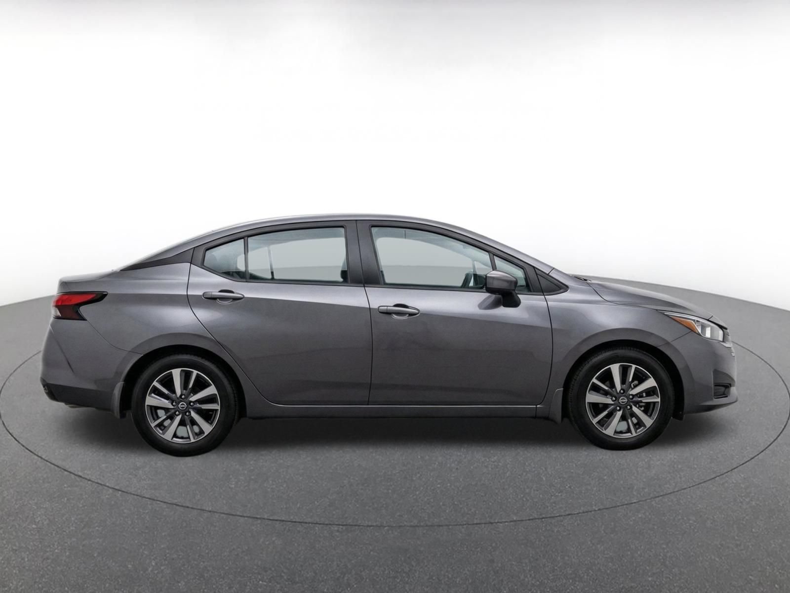 Used 2025 Nissan Versa SV FWD image 8