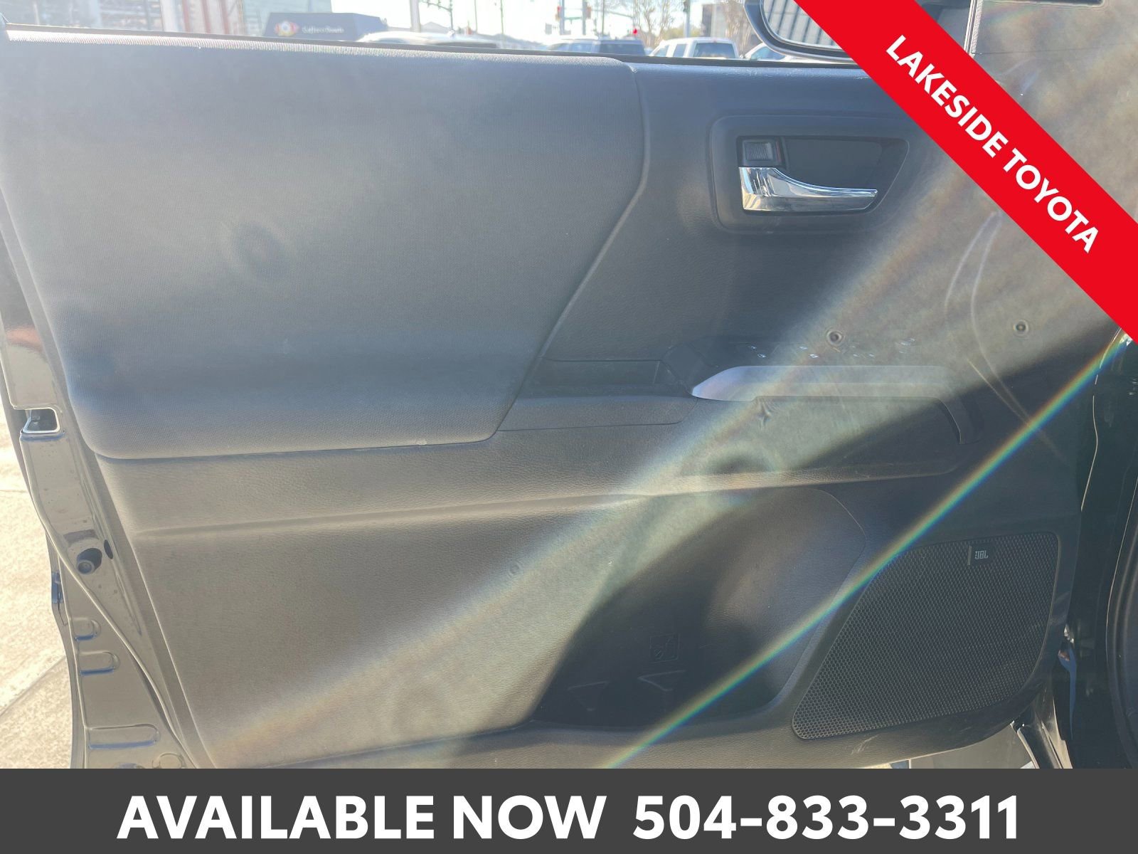 Used 2022 Toyota Tacoma TRD Sport w/ TRD Premium Sport Package image 23