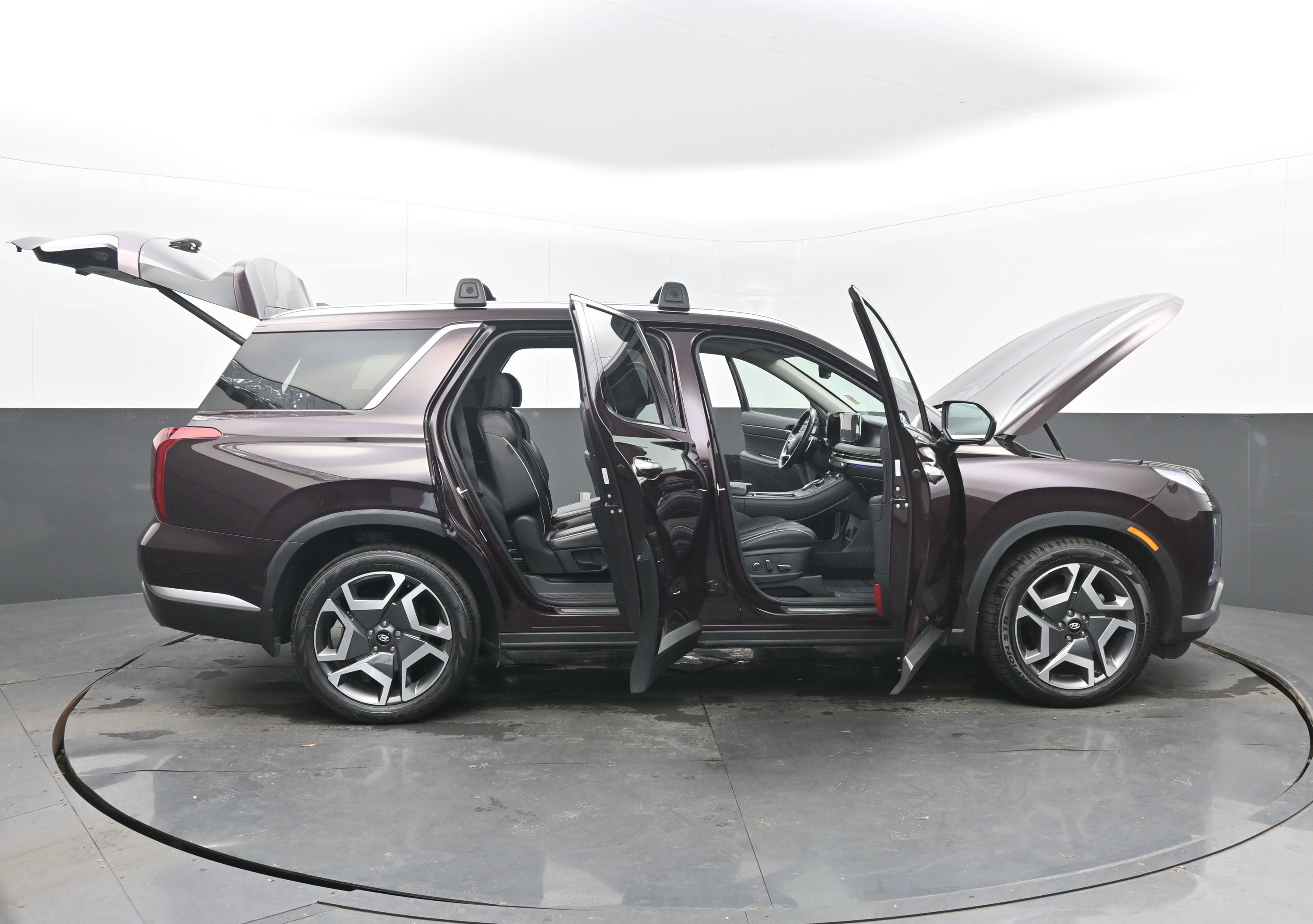 Used 2024 Hyundai Palisade Limited image 49