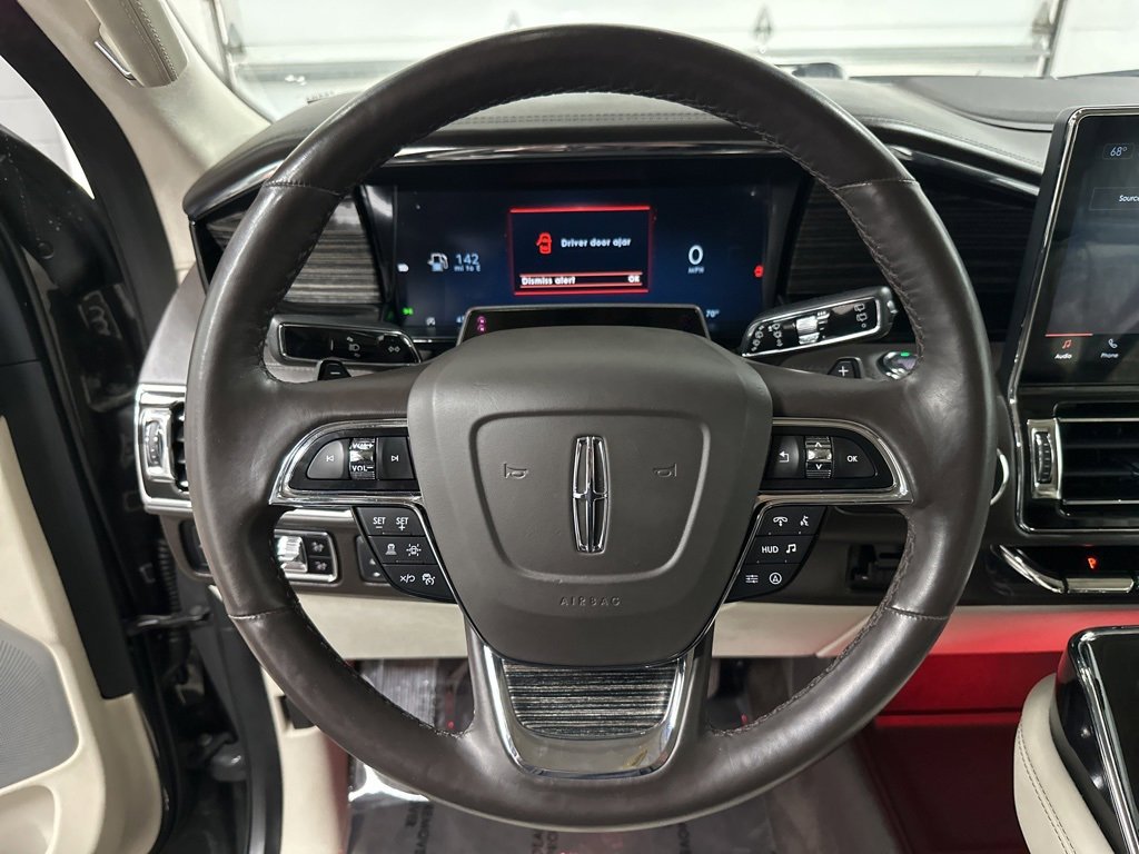 Used 2023 Lincoln Navigator Black Label image 15