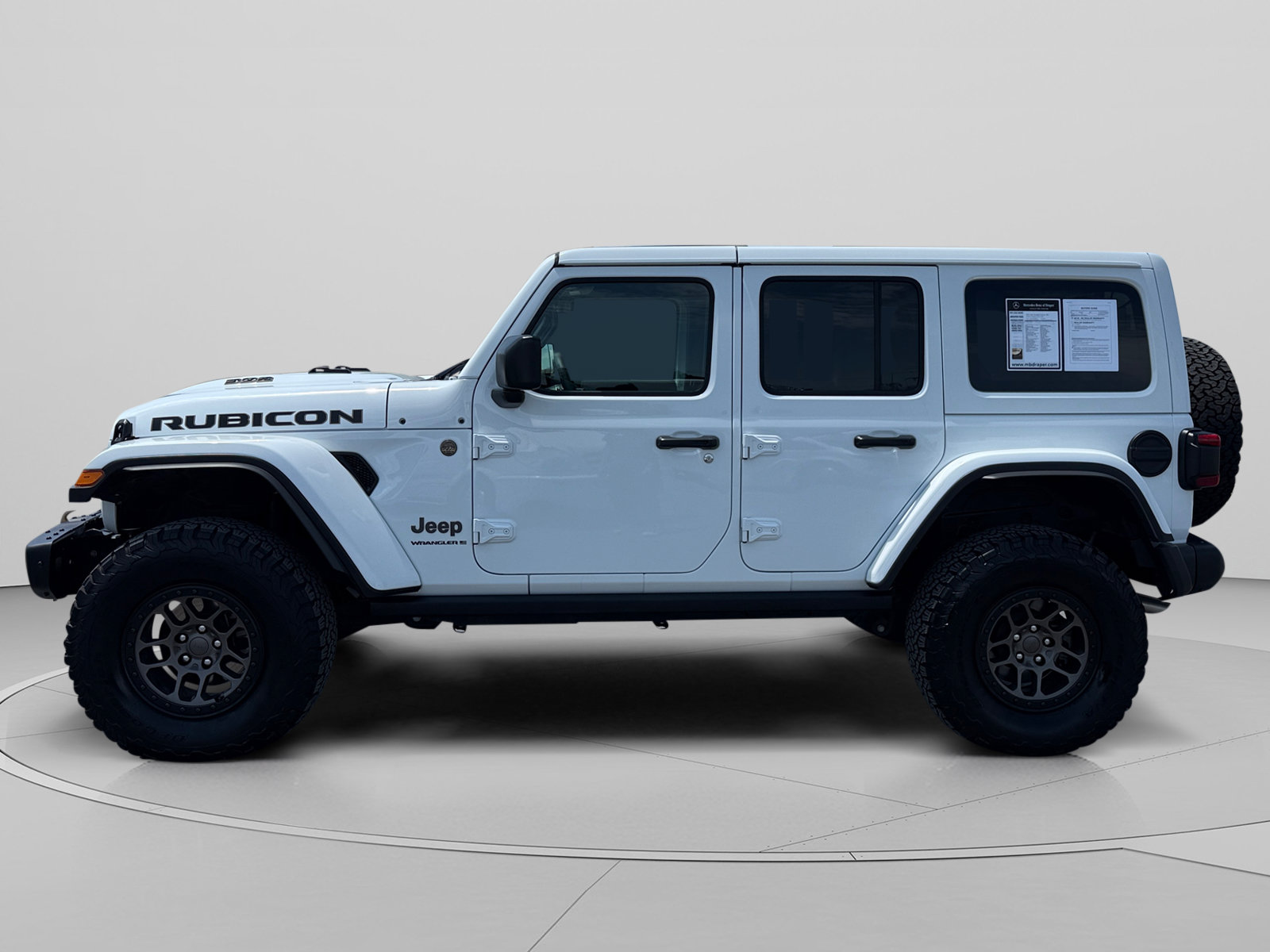 Used 2023 Jeep Wrangler Unlimited Rubicon 392 AWD/4WD image 2