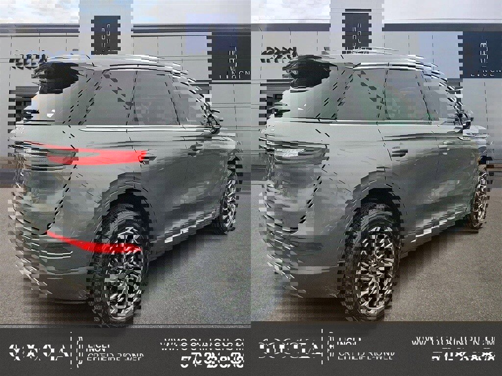 Certified 2022 Lincoln Corsair AWD w/ Equipment Group 101A image 4