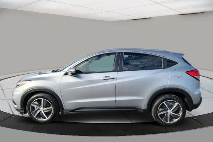 Used 2022 Honda HR-V EX image 2