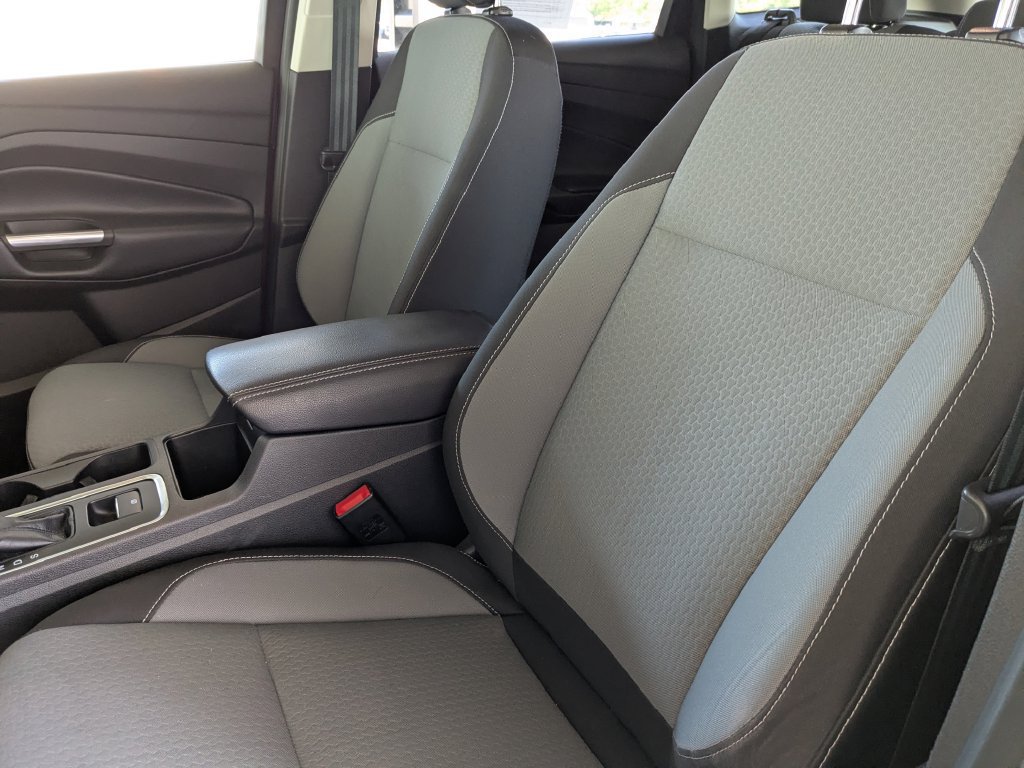 Used 2019 Ford Escape SE FWD image 24