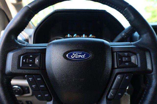 Used 2018 Ford F150 XLT w/ Equipment Group 302A Luxury AWD/4WD image 9