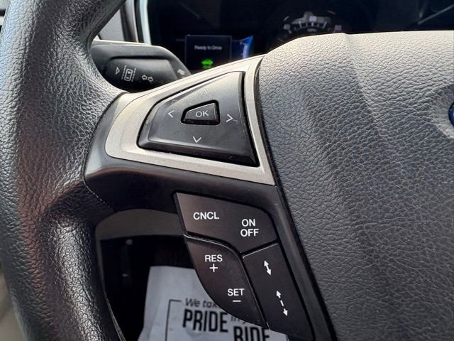 Used 2019 Ford Fusion SE image 19