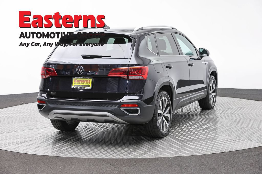 Used 2022 Volkswagen Taos SE AWD/4WD image 4