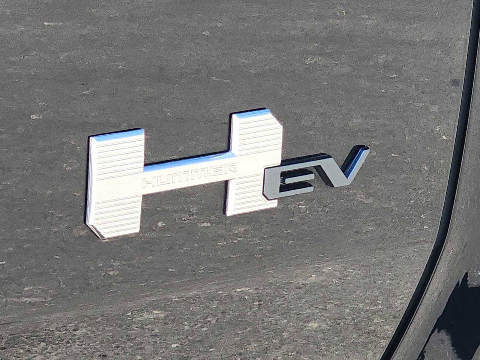 Used 2024 GMC Hummer EV 3X image 12