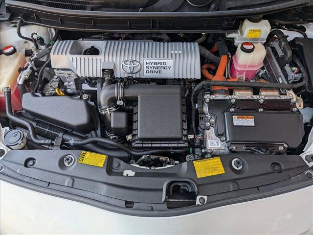 Used 2015 Toyota Prius Three image 21