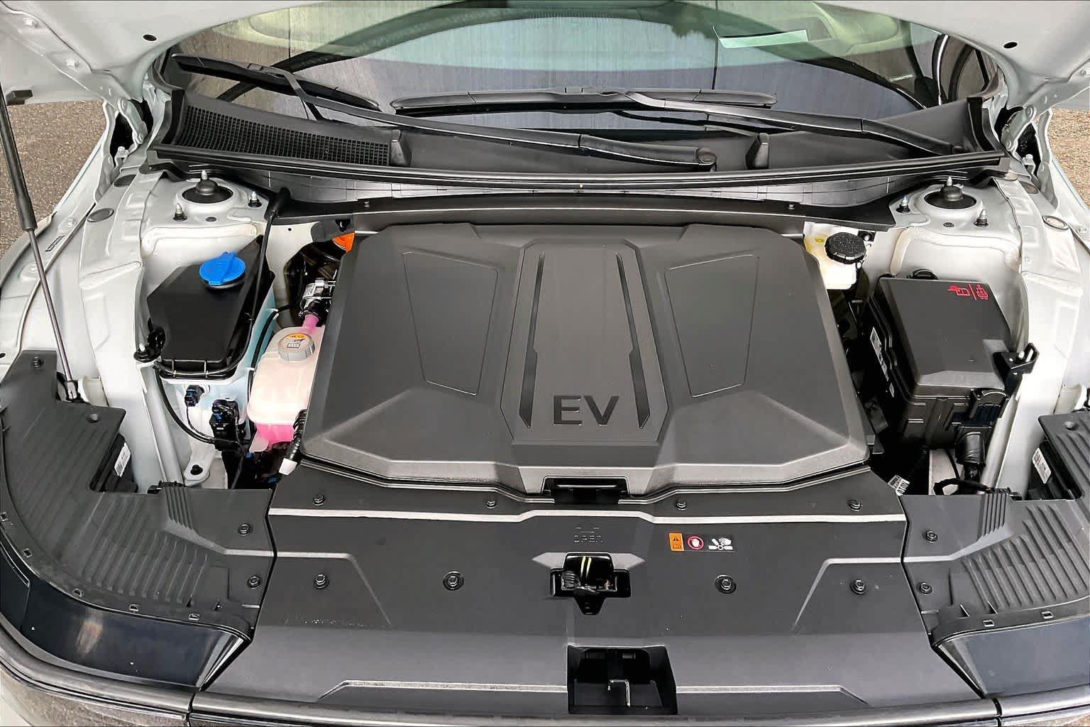 Certified 2026 Hyundai Ioniq 5 Limited RWD image 31