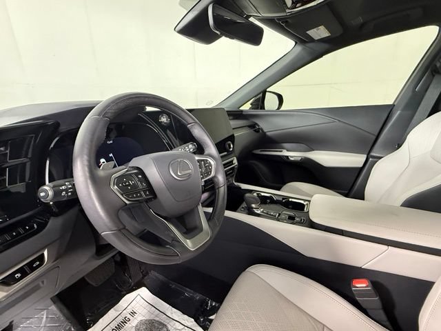 Used 2025 Lexus RX 350 Premium Plus w/ Accessory Package (Z1) FWD image 7