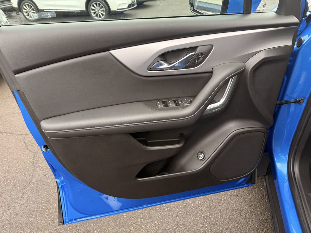 Used 2024 Chevrolet Blazer LT w/ Convenience Package image 10