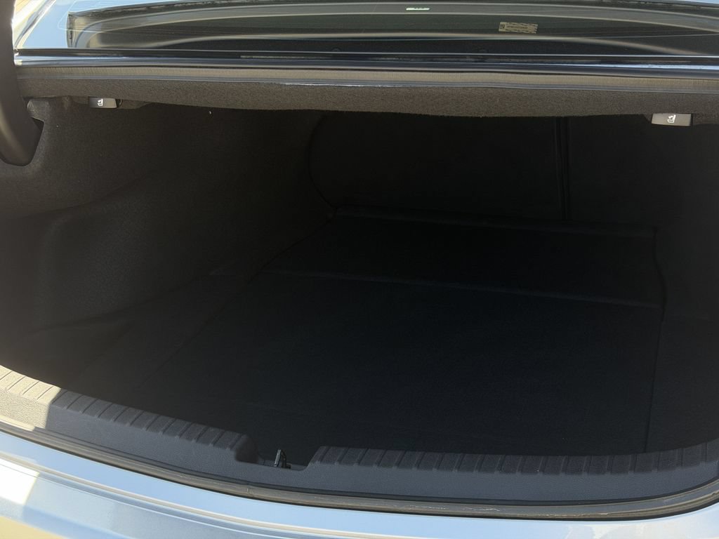 Used 2017 Acura TLX w/ Technology Package FWD image 27