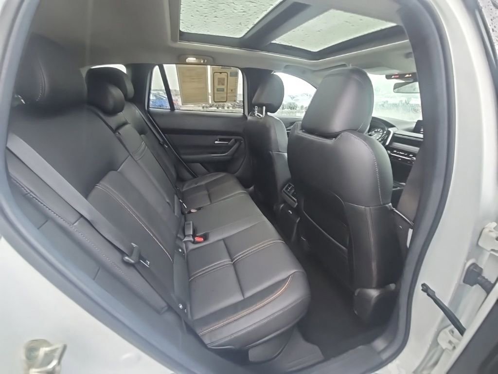 Used 2025 MAZDA CX-50 AWD 2.5 Hybrid w/ Premium Pkg image 30