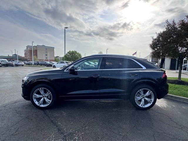 Used 2023 Audi Q8 Prestige image 7