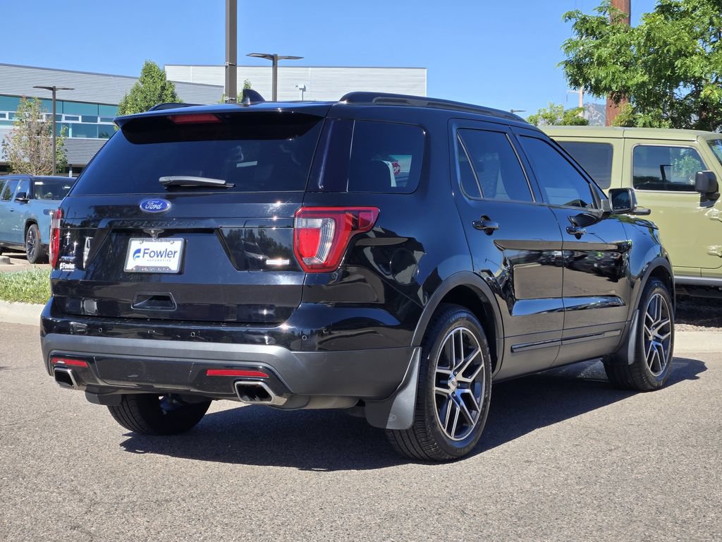 Used 2016 Ford Explorer Sport w/ Equipment Group 401A AWD/4WD image 7