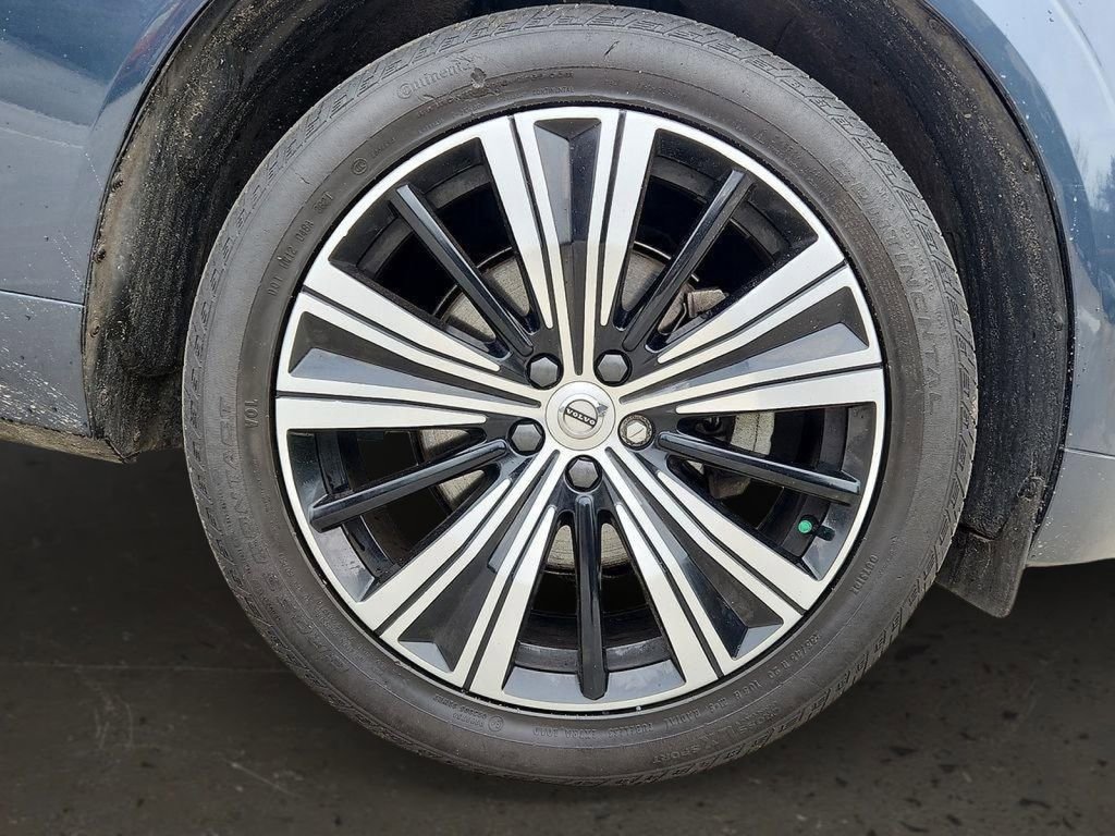 Used 2022 Volvo XC60 B5 Inscription w/ Climate Package image 8