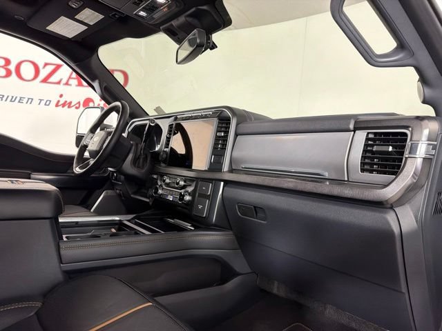 Used 2024 Ford F450 Platinum w/ FX4 Off-Road Package AWD/4WD image 18
