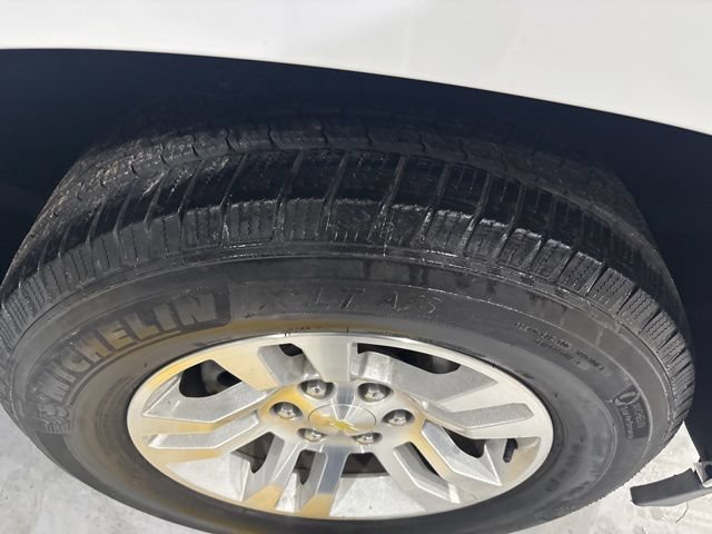 Used 2017 Chevrolet Suburban LT AWD/4WD image 42
