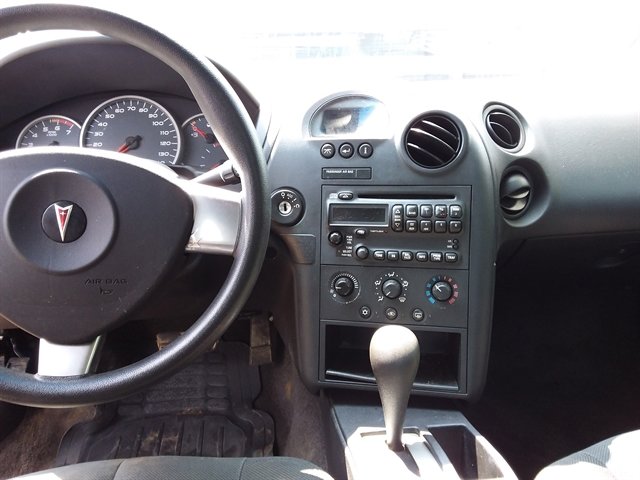Used 2008 Pontiac Grand Prix FWD image 11