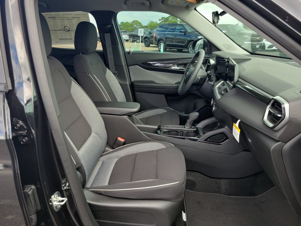 New 2026 Chevrolet TrailBlazer LS w/ LS Convenience Package FWD image 26