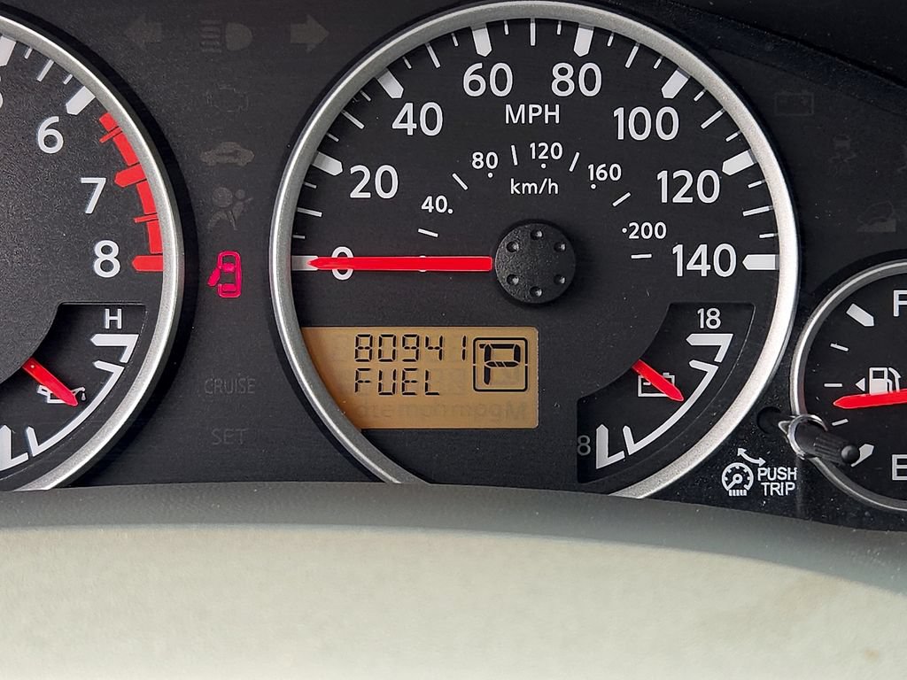 Used 2016 Nissan Frontier SL w/ Moonroof Package AWD/4WD image 22