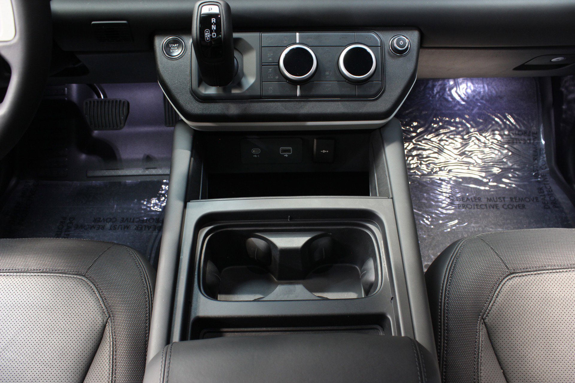 Used 2024 Land Rover Defender 110 X-Dynamic SE AWD/4WD image 78