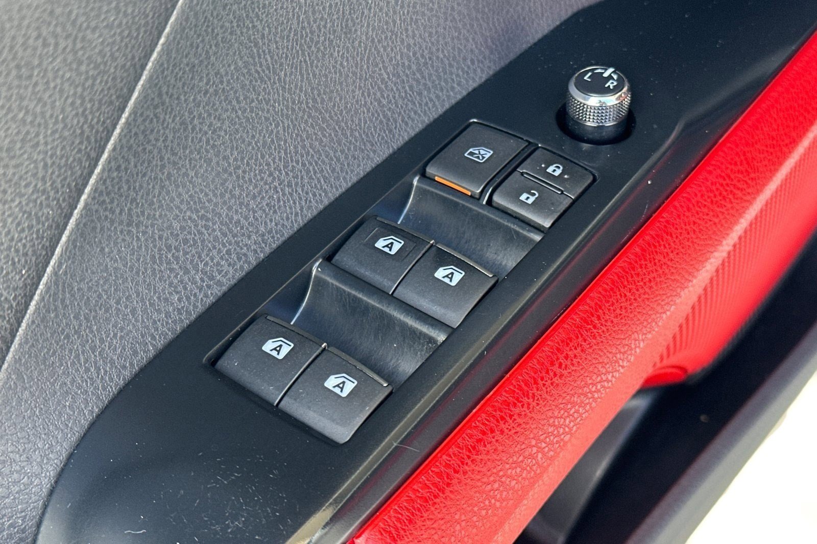 Used 2019 Toyota Camry XSE w/ Driver Assist Package FWD image 13