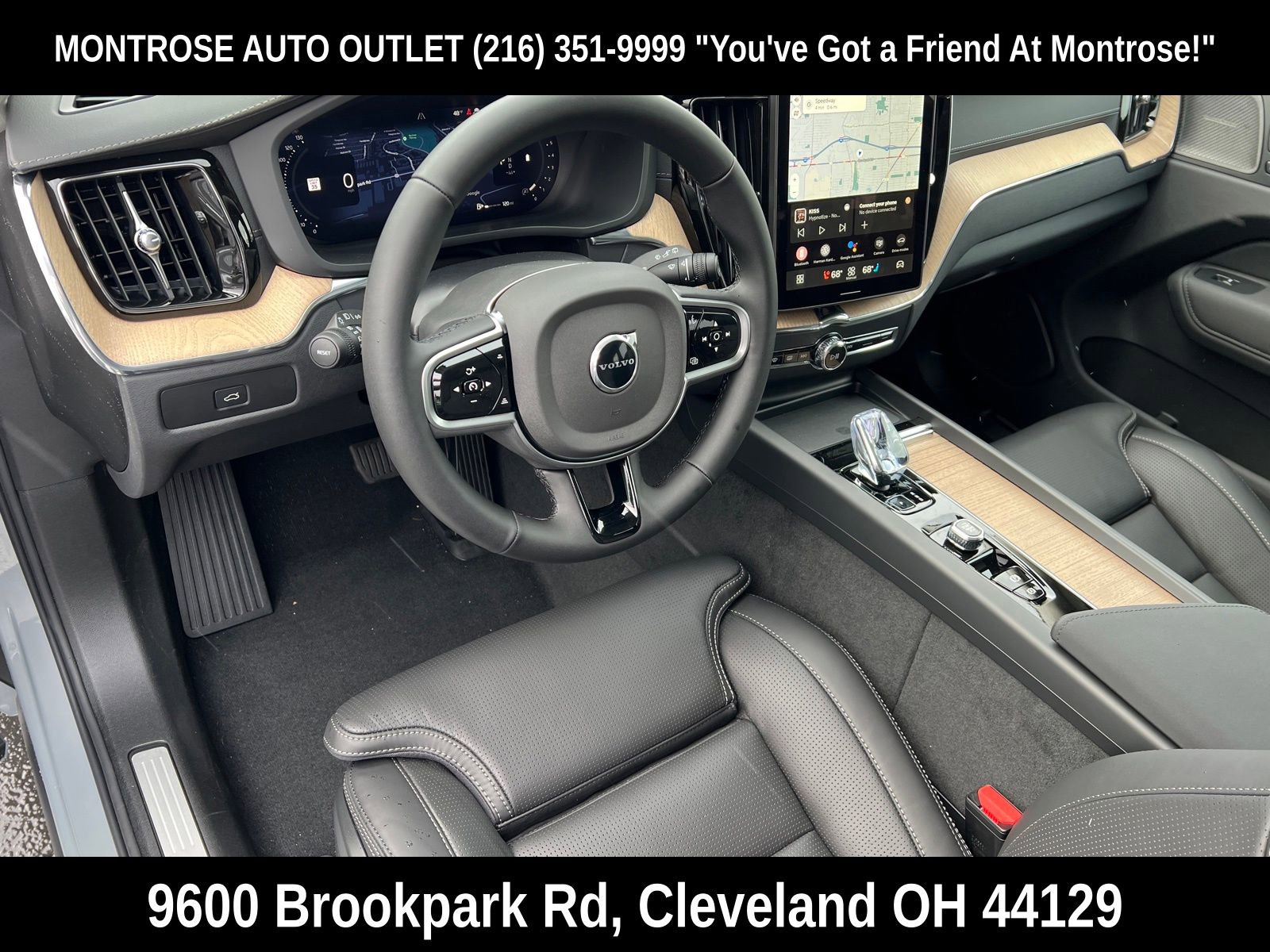 New 2026 Volvo XC60 B5 Plus w/ Protection Package Premier image 12