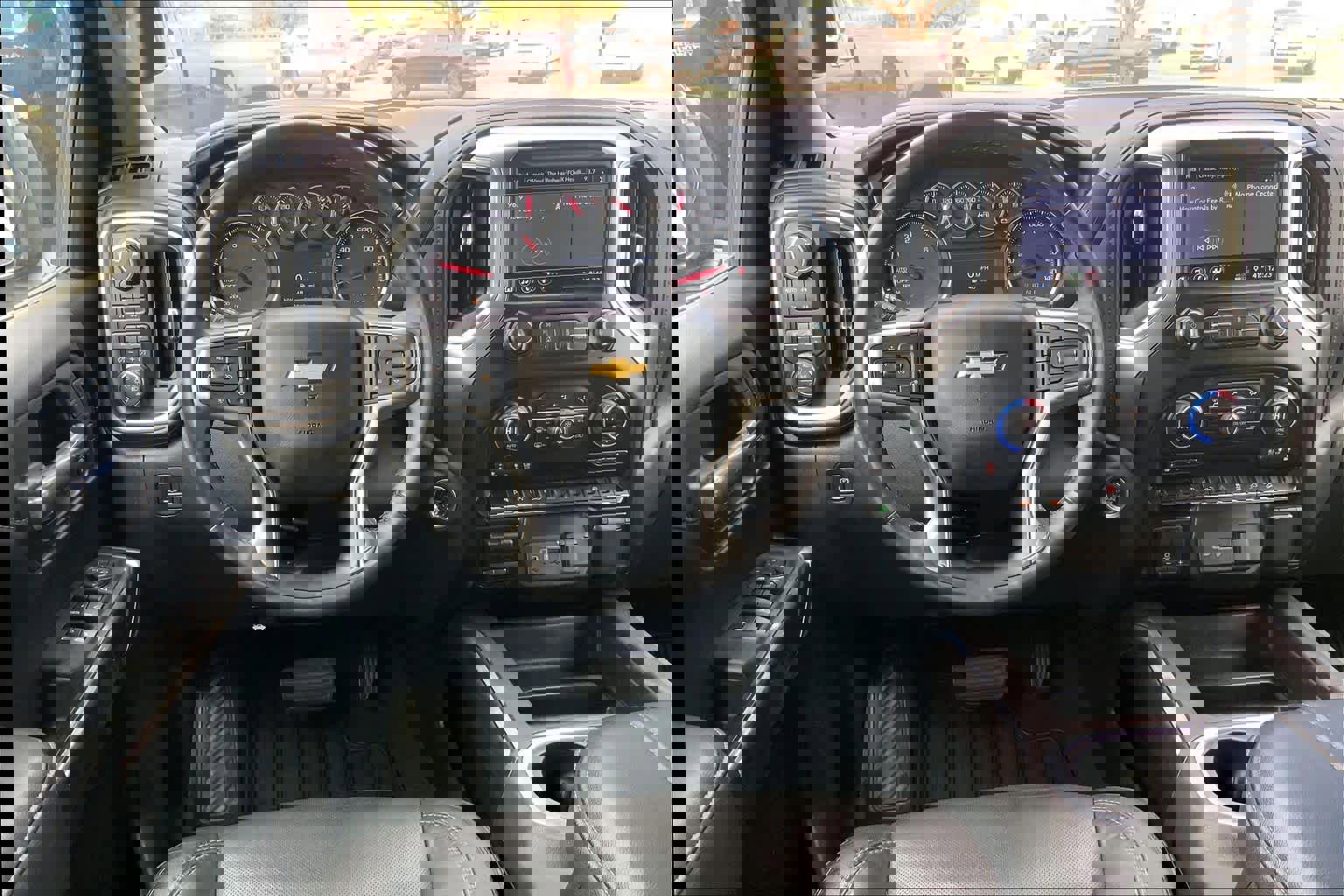 Used 2019 Chevrolet Silverado 1500 LTZ w/ LTZ Texas Edition image 6