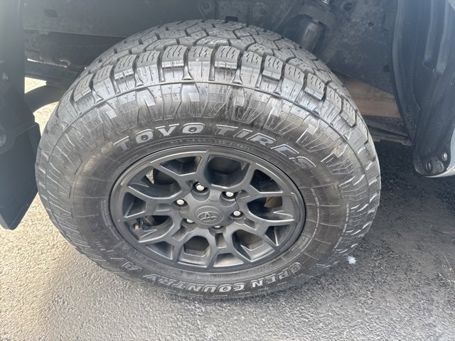 Used 2022 Toyota Tacoma SR5 image 9