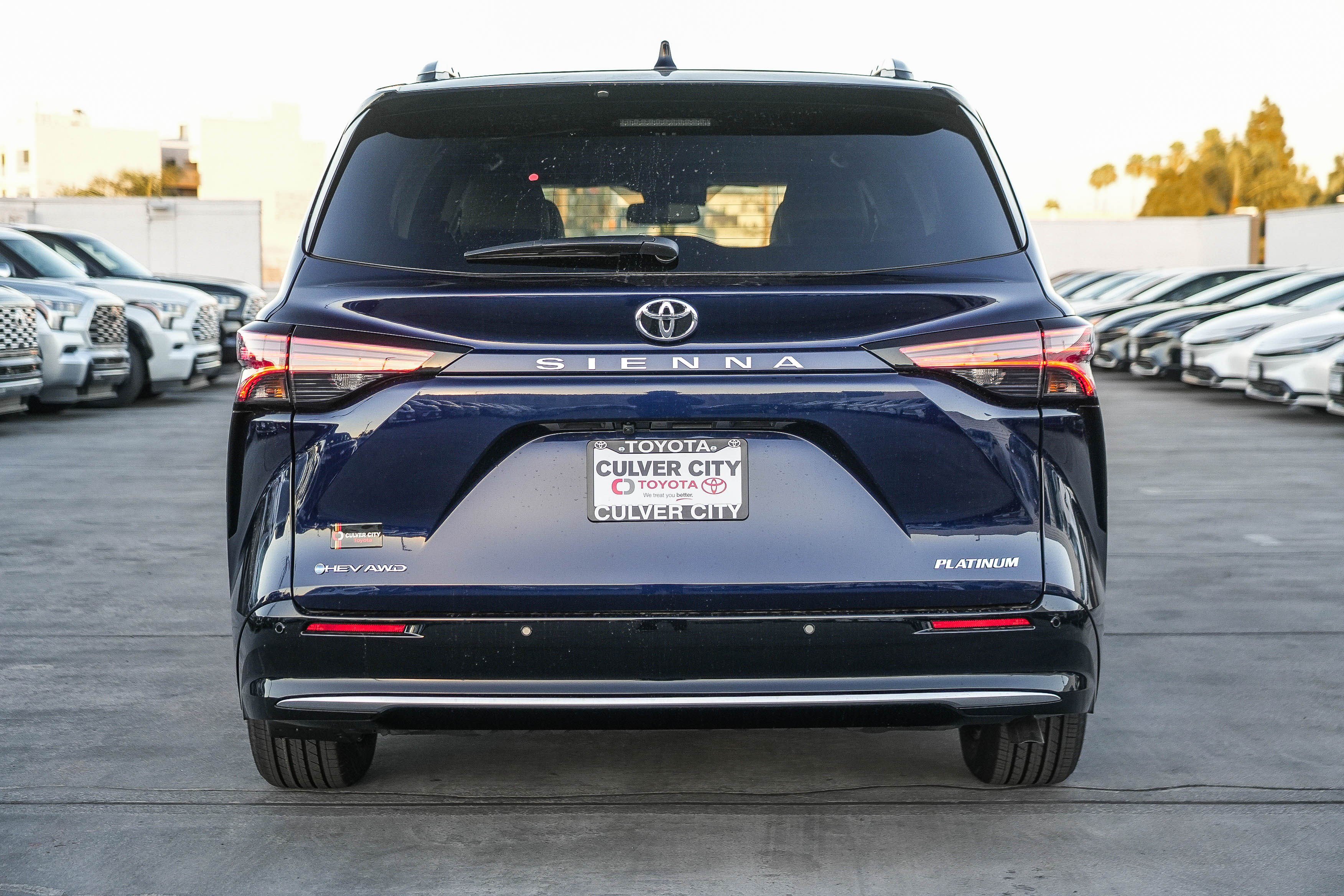 New 2026 Toyota Sienna Platinum AWD/4WD image 8