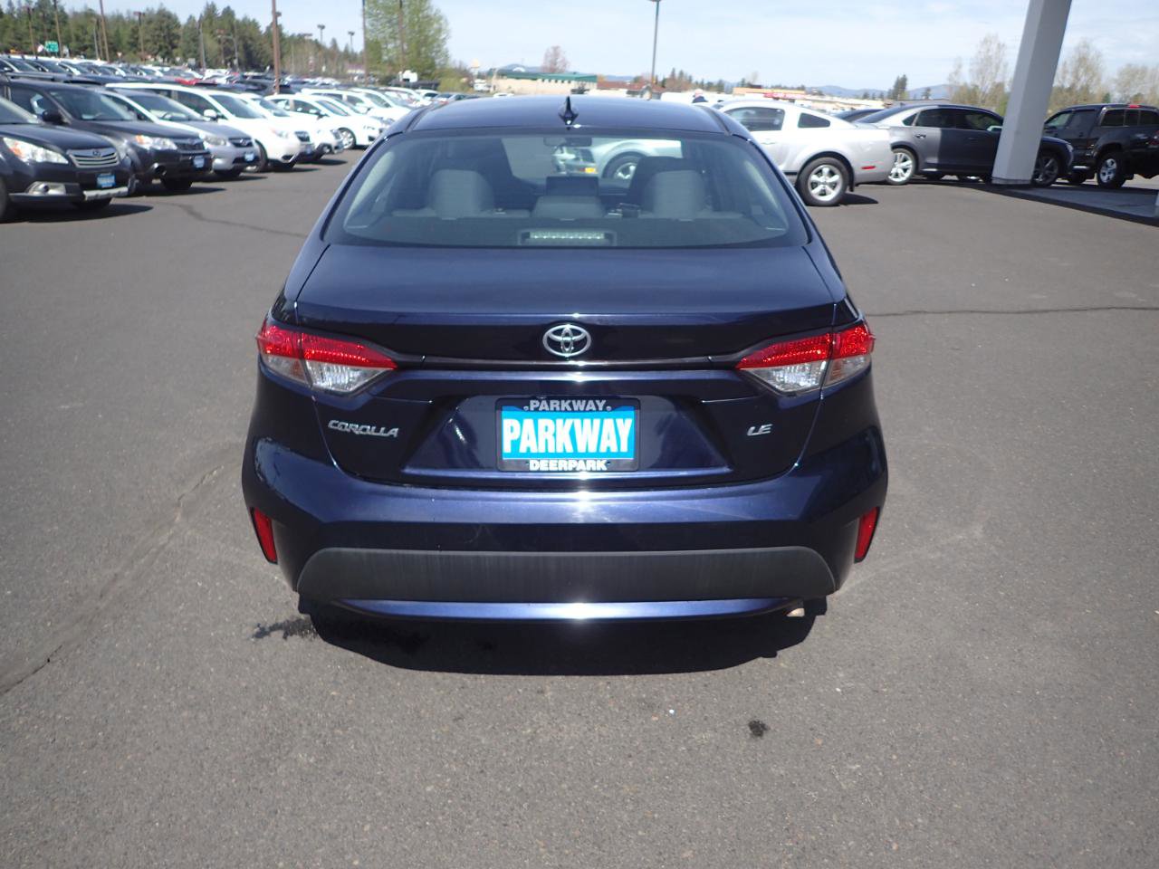 Used 2021 Toyota Corolla LE FWD image 4