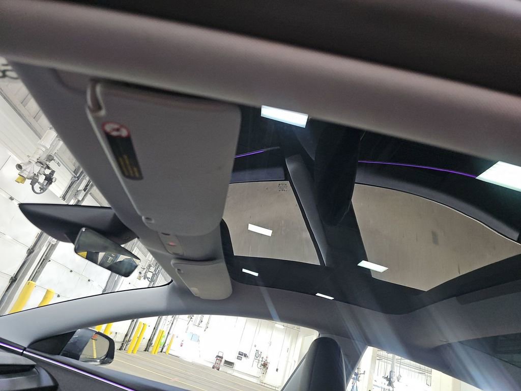 Used 2025 Tesla Model 3 Long Range image 8