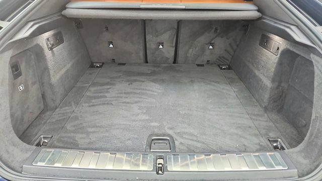 Used 2022 BMW X6 xDrive40i w/ Executive Package image 15