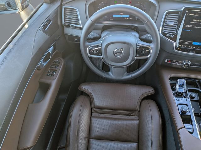 Used 2024 Volvo XC90 B6 Ultimate w/ Protection Package Premier image 15