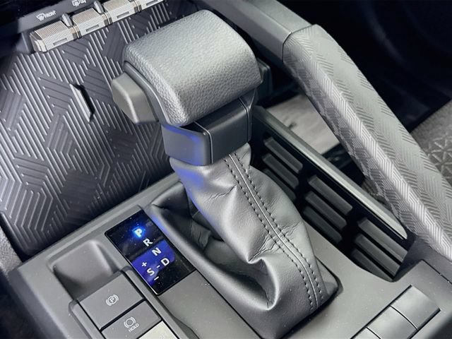 New 2026 Toyota 4Runner SR5 AWD/4WD image 16