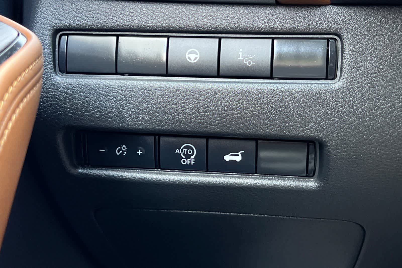 New 2026 Nissan Rogue Platinum image 34