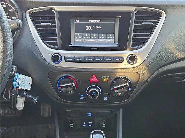 Used 2022 Hyundai Accent SE FWD image 14