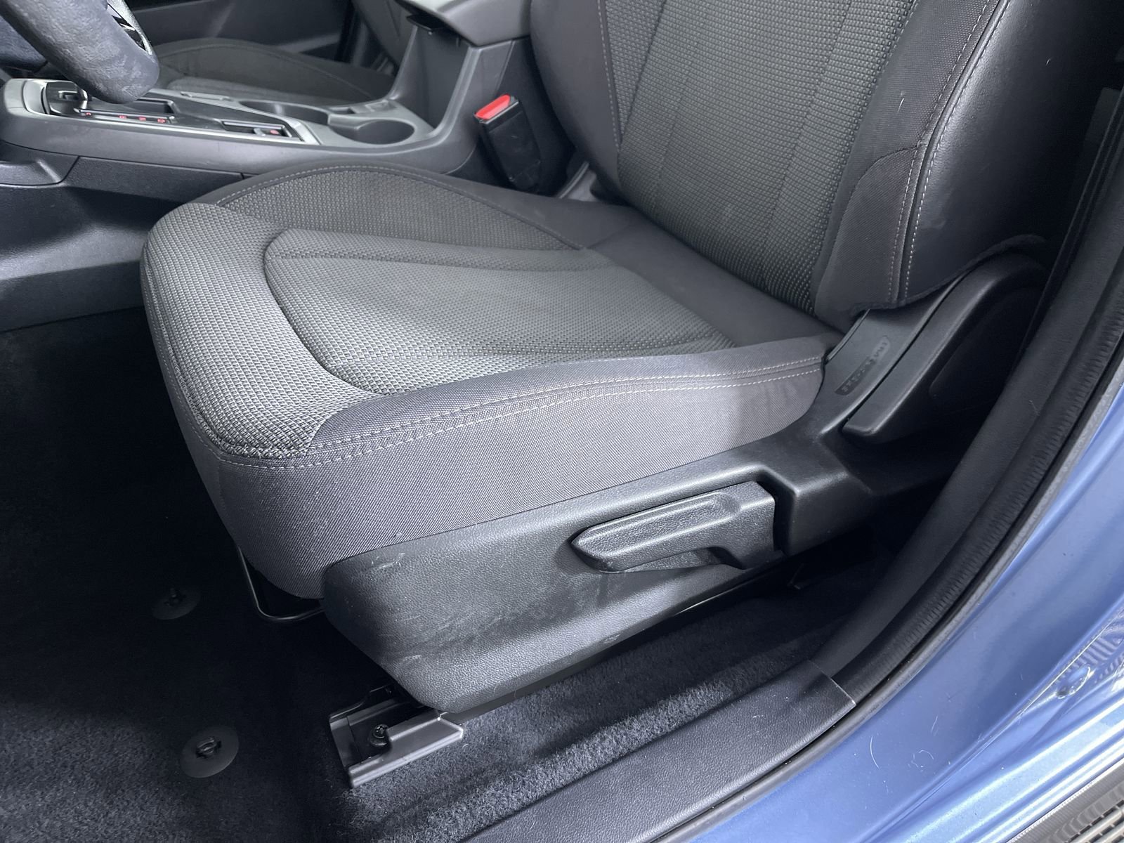 Used 2024 Subaru Crosstrek 2.0i Premium image 13