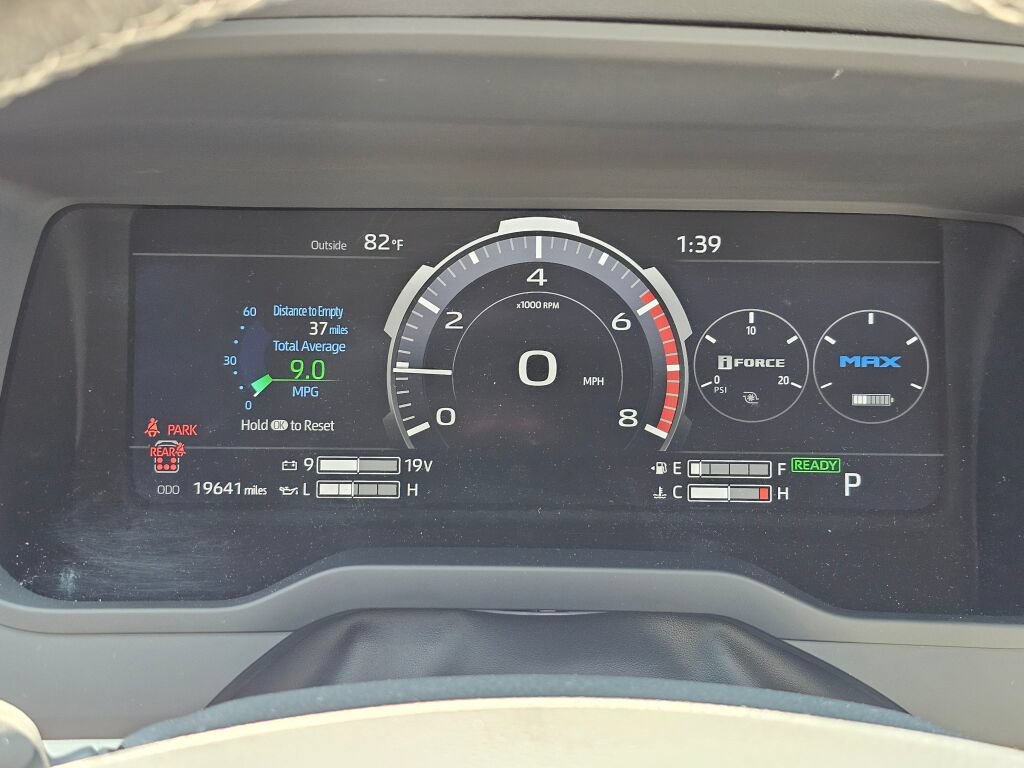 Used 2023 Toyota Sequoia Platinum AWD/4WD image 13