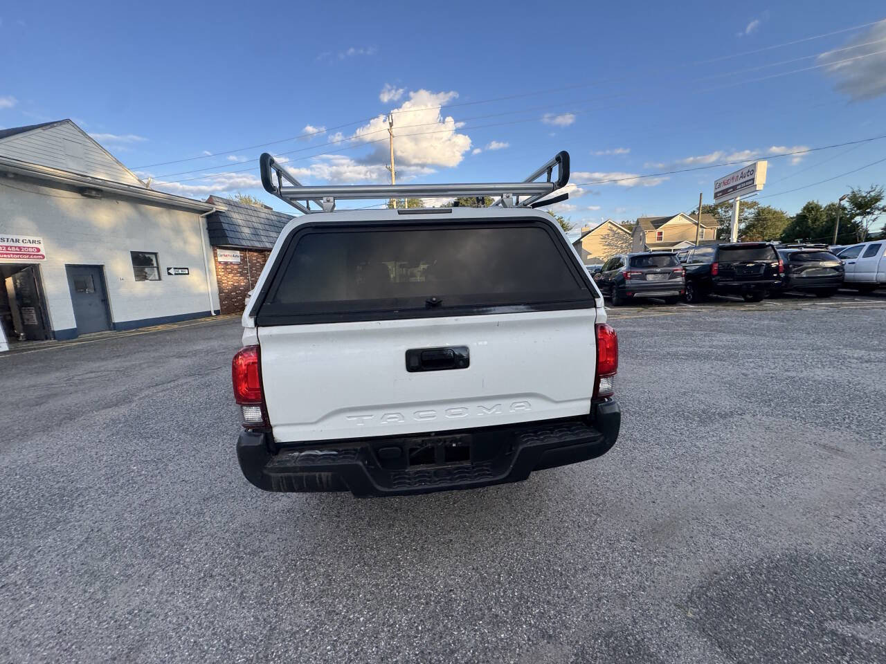 Used 2020 Toyota Tacoma SR image 18
