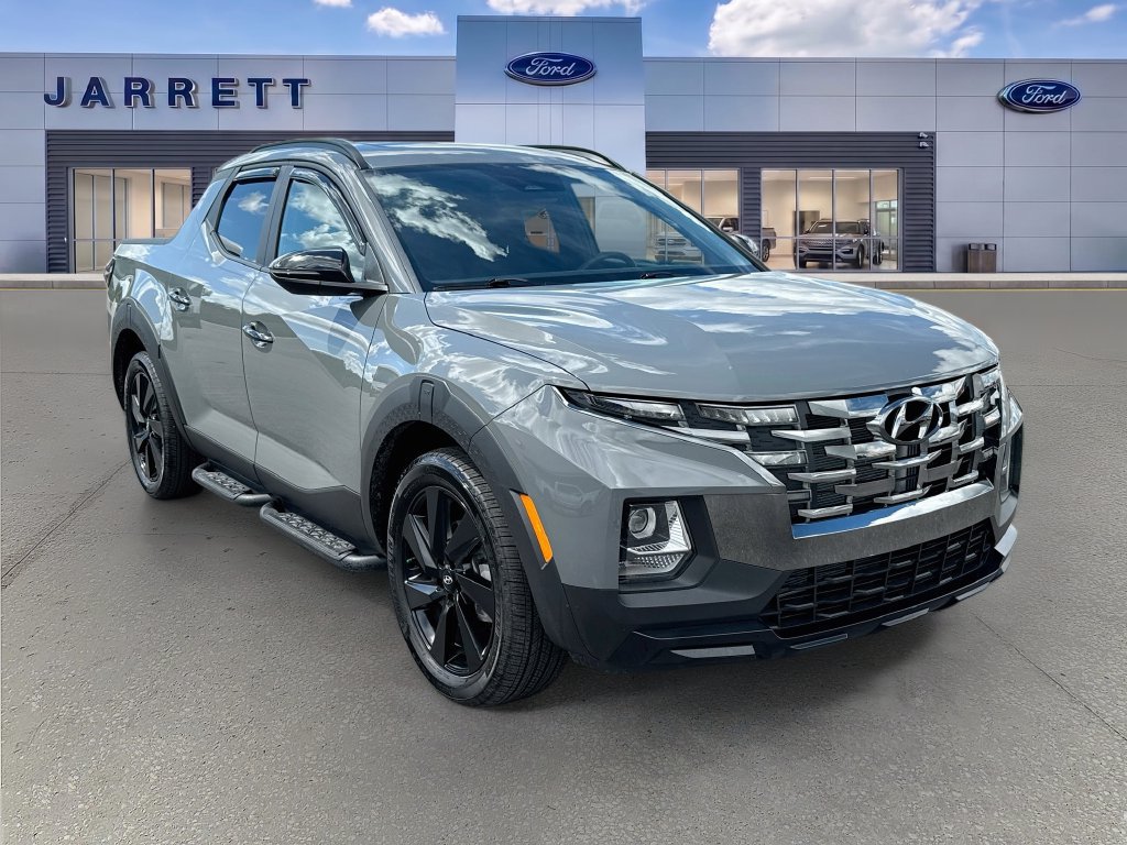 Used 2023 Hyundai Santa Cruz Night AWD/4WD image 1