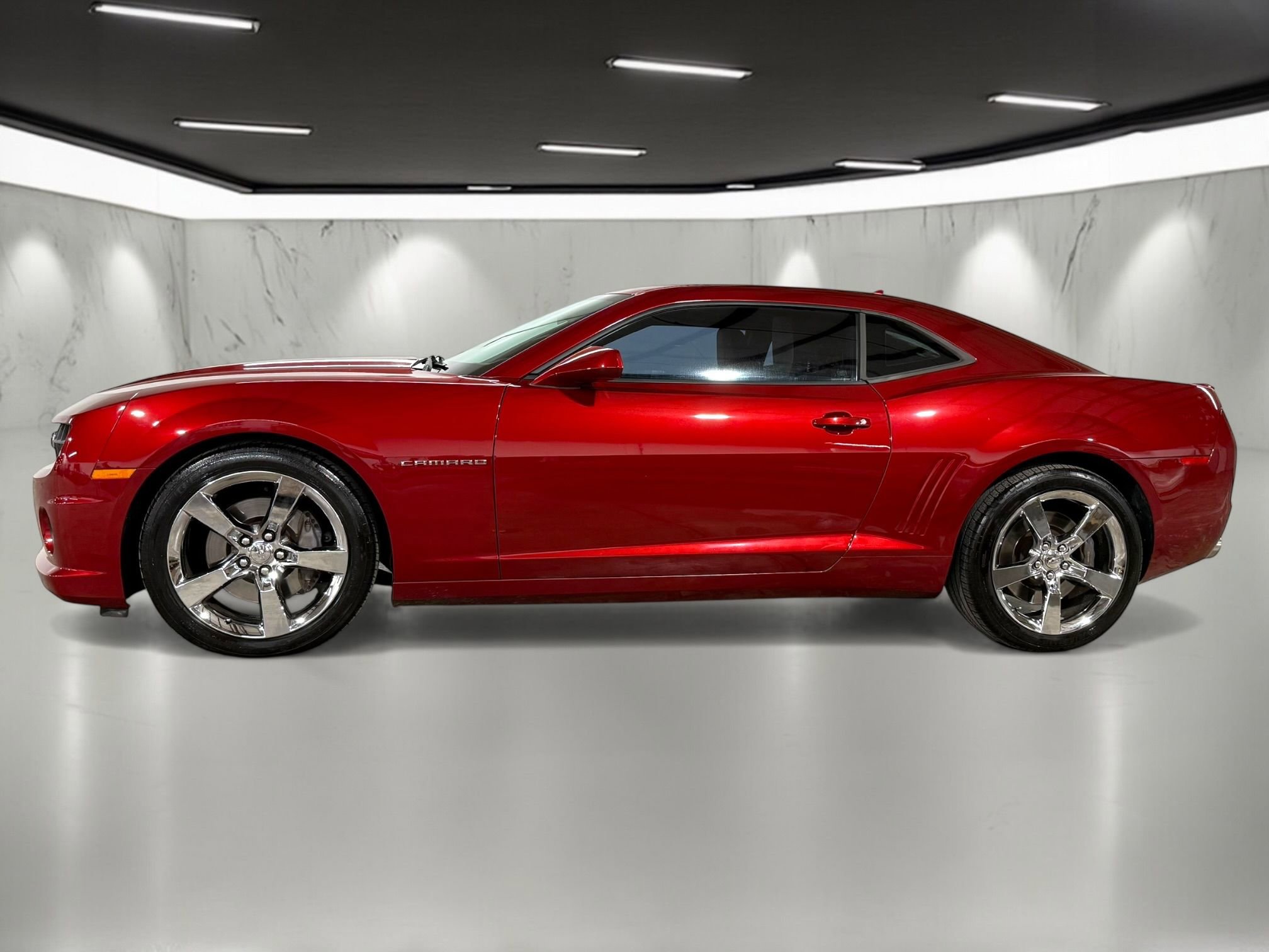 Used 2013 Chevrolet Camaro SS w/ RS Package image 2