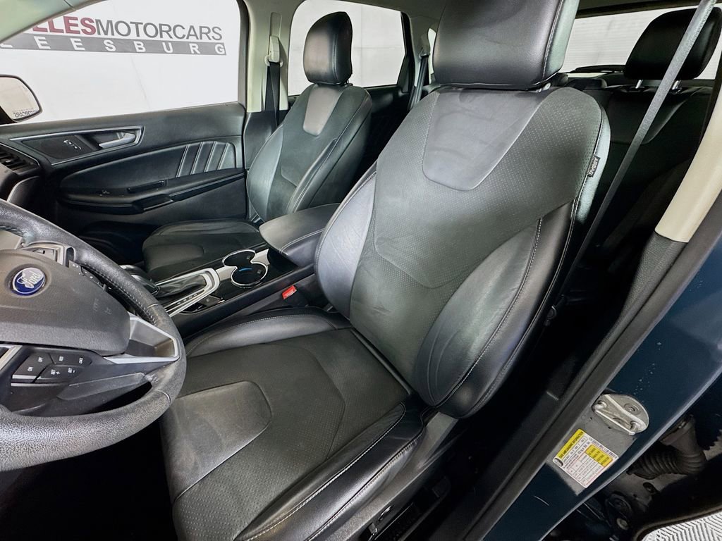 Used 2016 Ford Edge Sport w/ Technology Package image 22