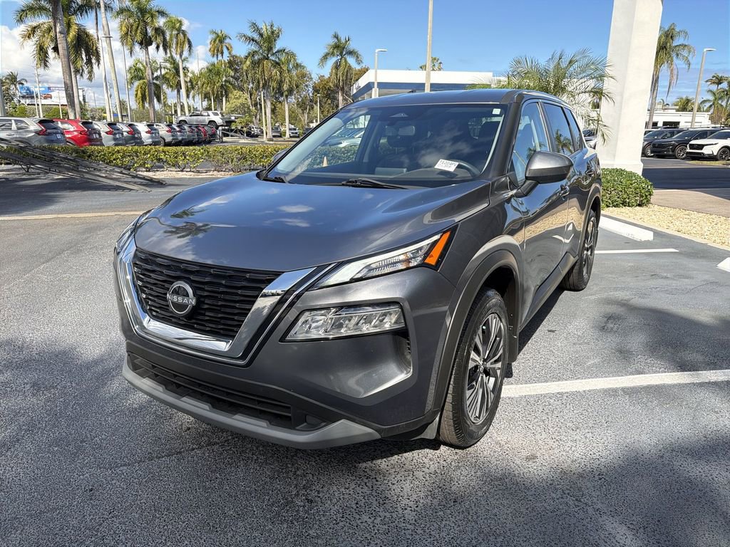 Used 2023 Nissan Rogue SV image 6