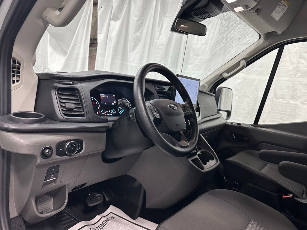 Used 2024 Ford Transit 350 XLT image 15