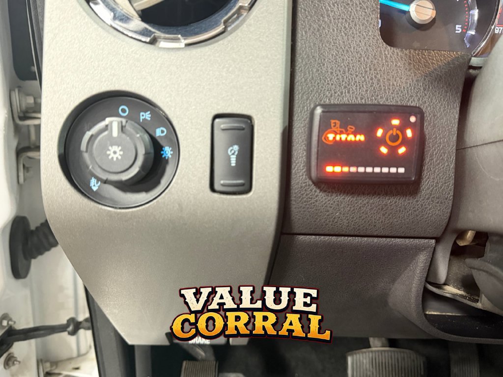 Used 2012 Ford F350 Lariat w/ Chrome Pkg AWD/4WD image 31